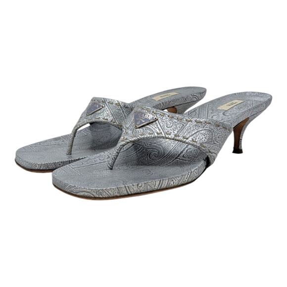 Vintage Prada Logo Kitten Heel Flip Flops Square Toe Sandal Mule Silver Blue 40 - Picture 2 of 13
